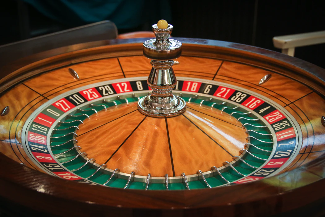 Red or Black Live Roulette